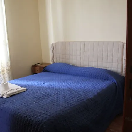 Elia Bed & Breakfast 3*