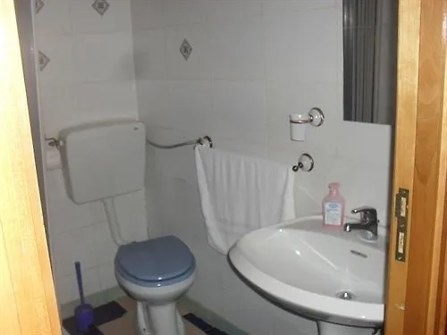 Elia فندق مبيت وإفطار