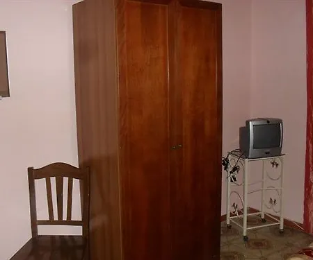 Elia לינה וארוחת בוקר נאפולי