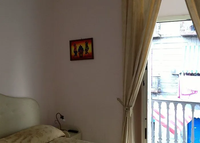Elia 3* Napoli